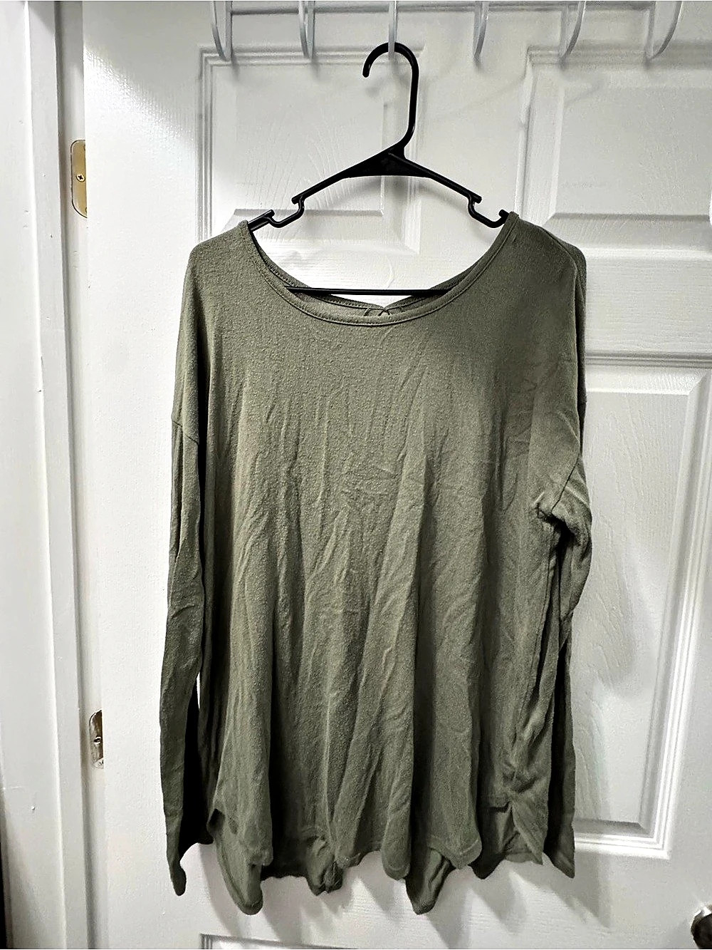 aerie Just Add Leggings Open Tie Back Long Sleeve Shirt Green Small